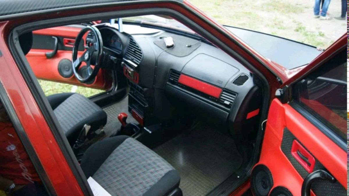 Тюнингованная торпеда ВАЗ 2109