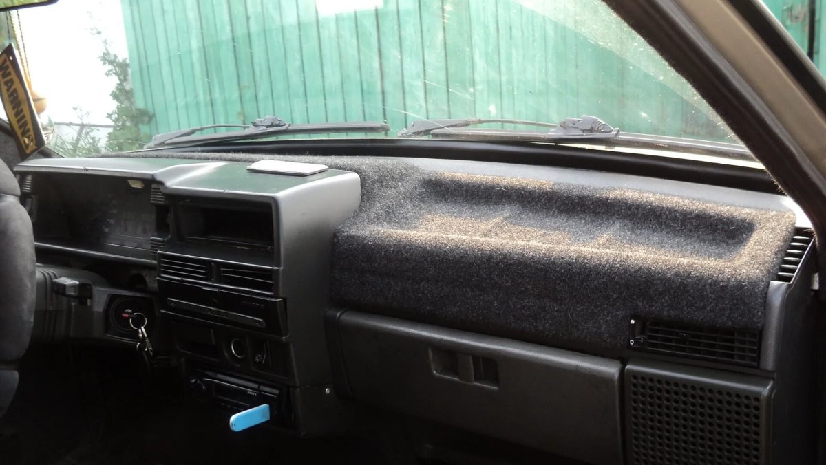 Карпет в салоне ВАЗ 2109
