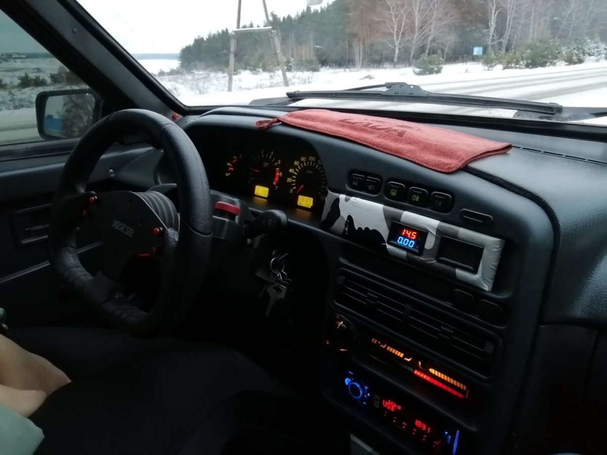 ВАЗ 2109 2001 салон