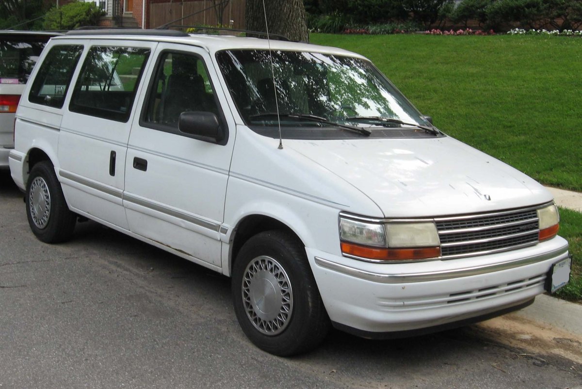 Plymouth Voyager 1995