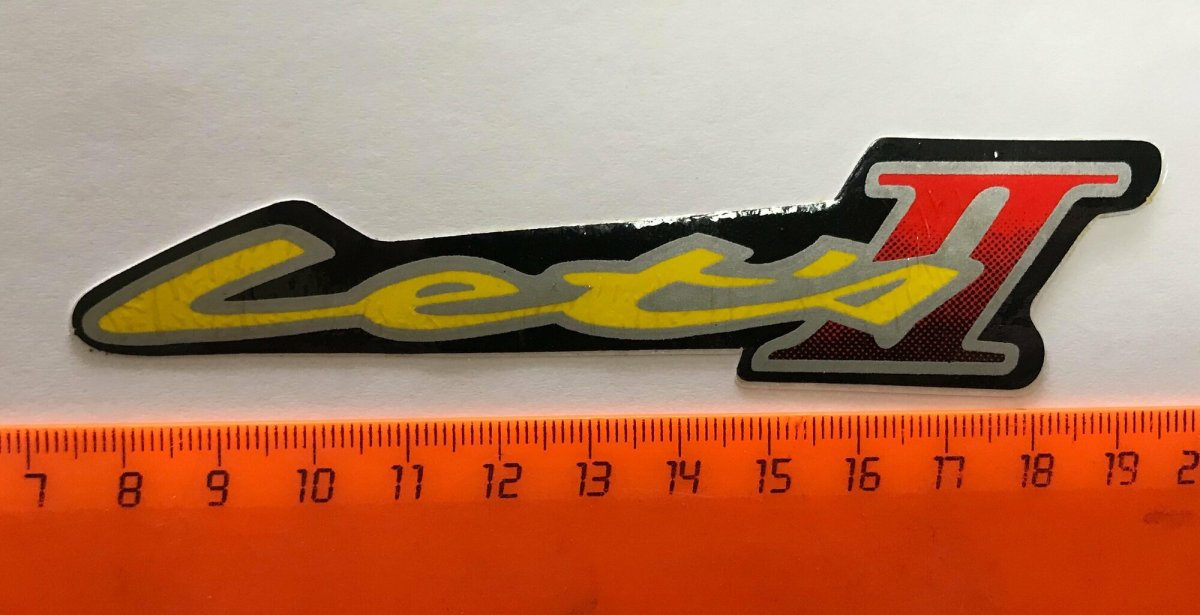 Сузуки летс наклейки