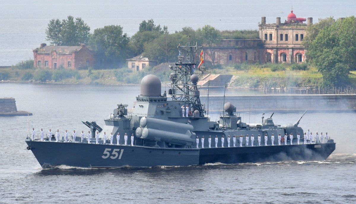 Корабль ливень 551