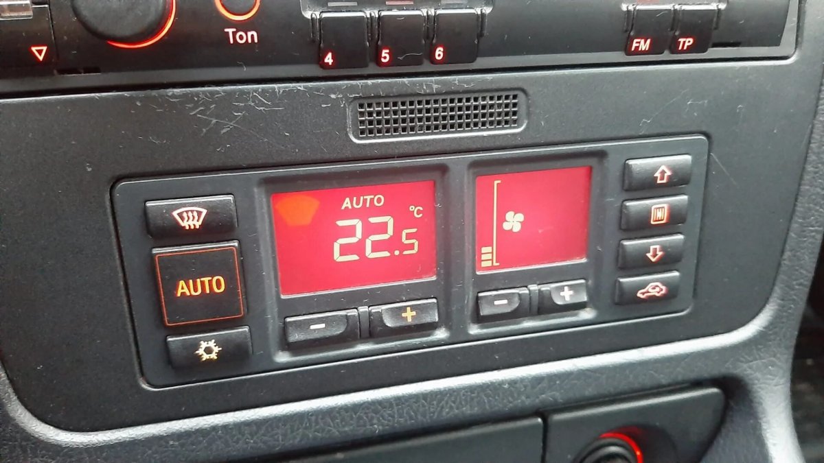 Блок климат контроля Ауди а4 б5