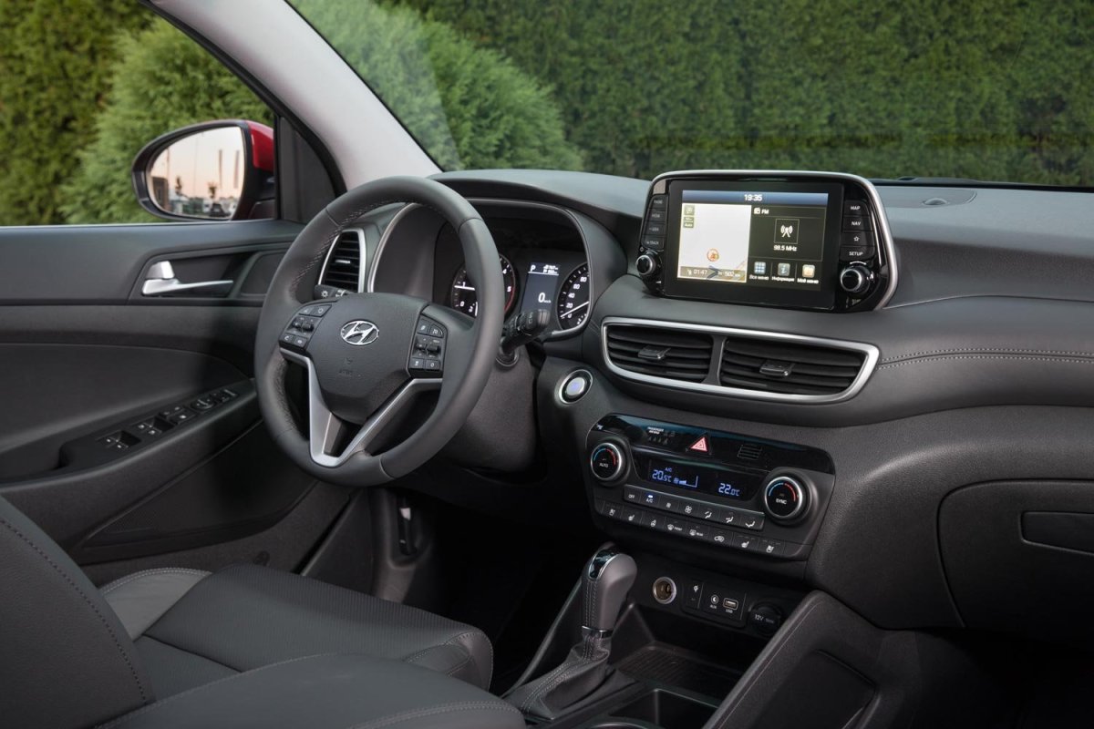 Hyundai Tucson 2018 интерьер