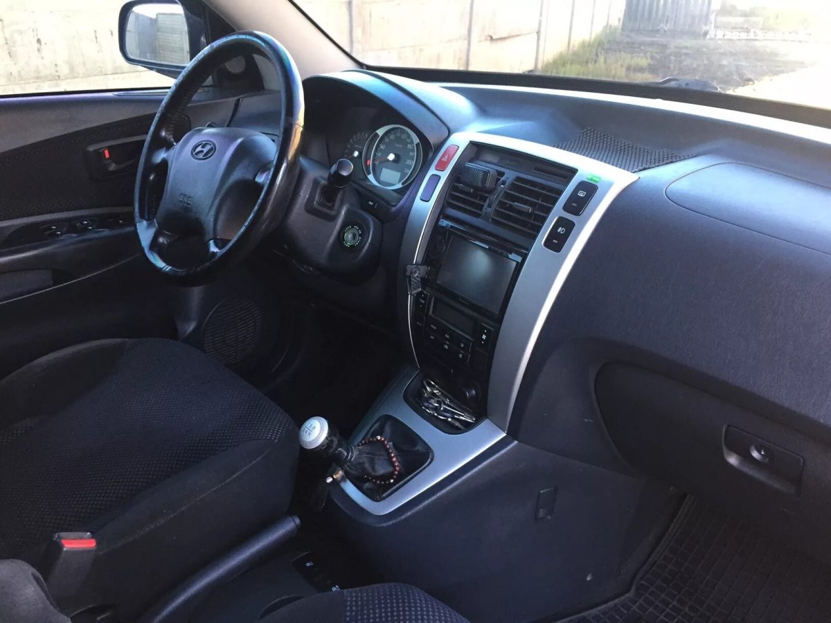 Туксон 2008 салон