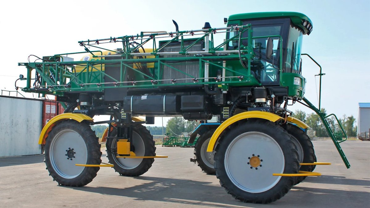 Опрыскиватель самоходный Барс ОС-3000м