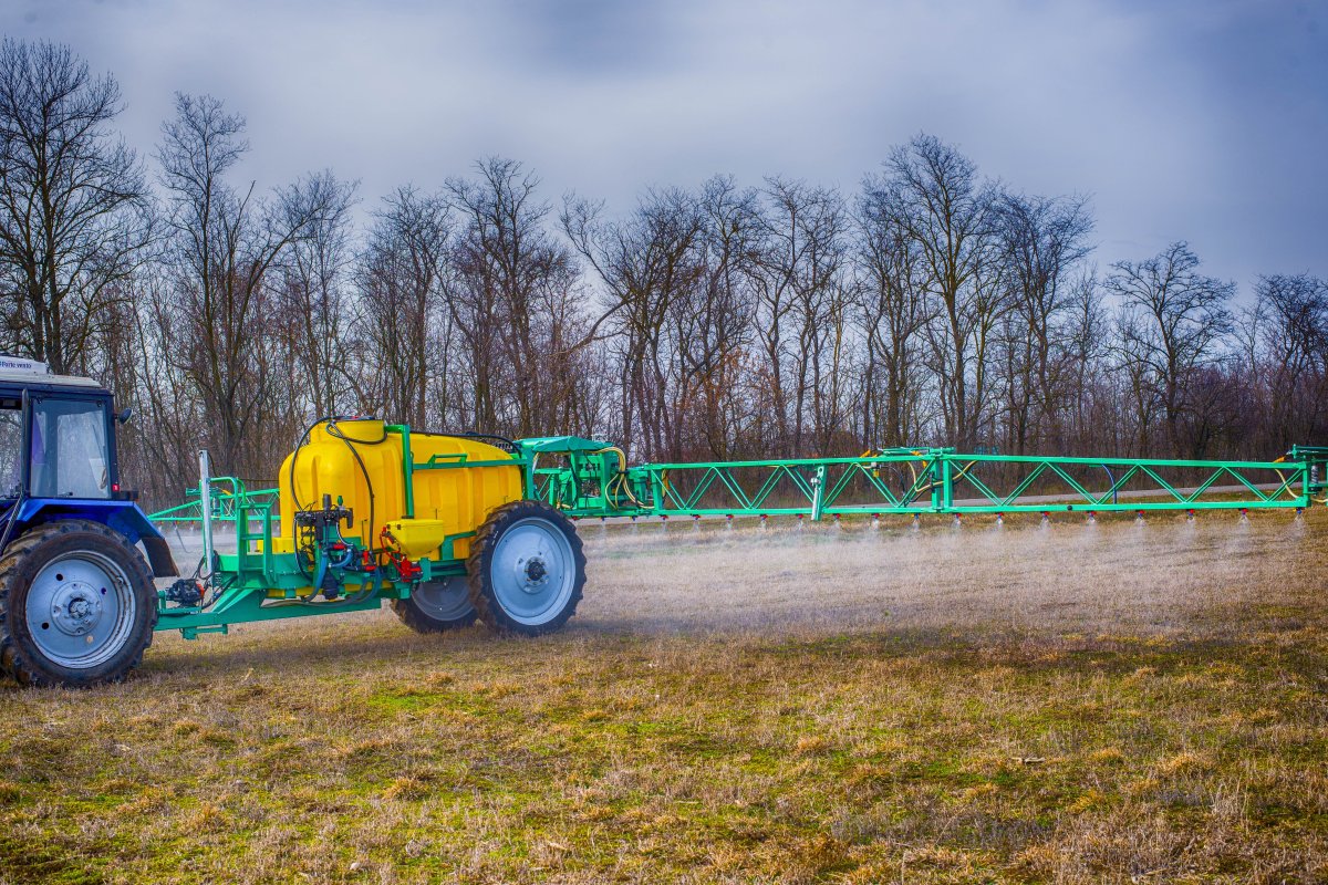 Опрыскиватель Атамас