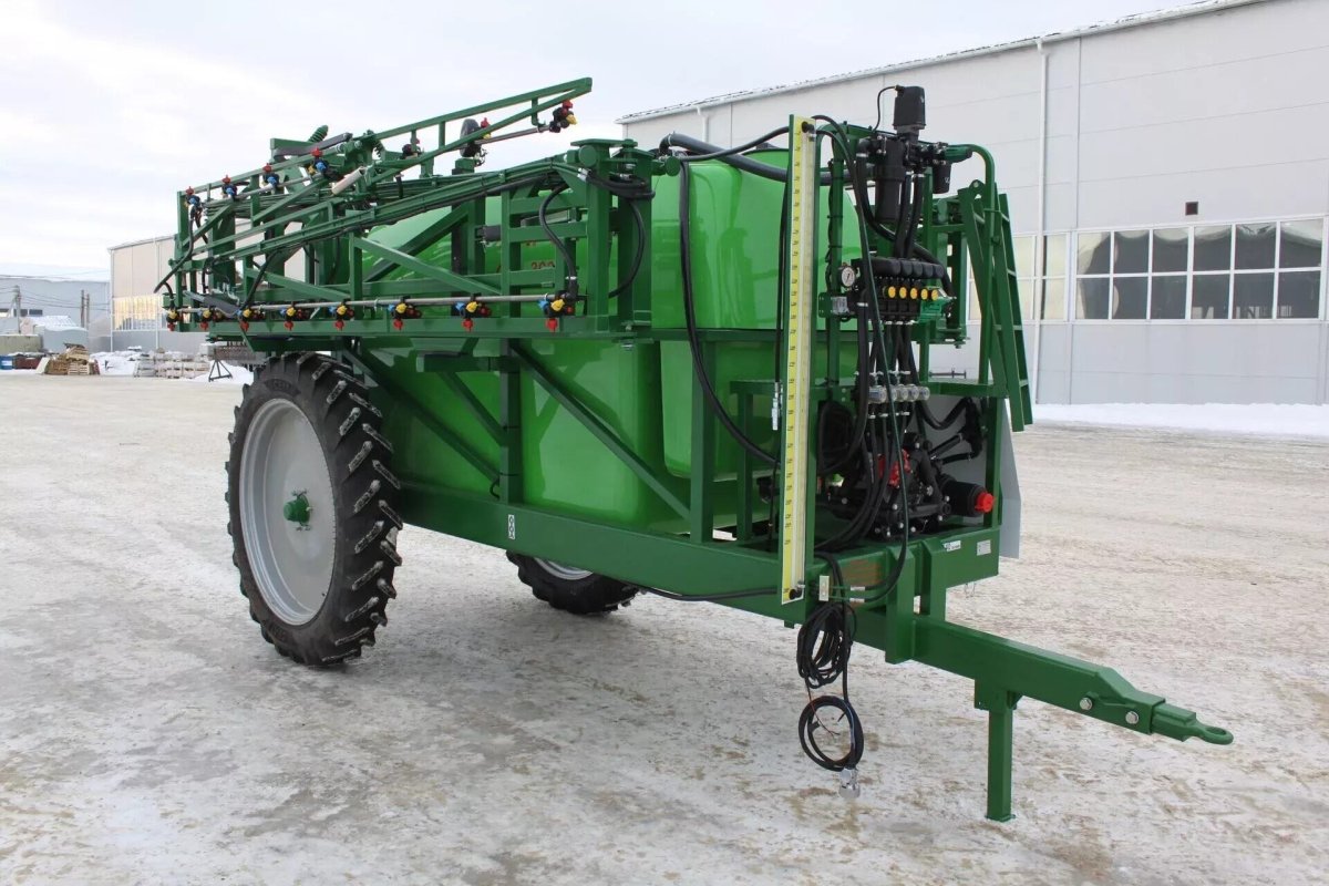 Опрыскиватель Казаньсельмаш ОП-3000 Барс