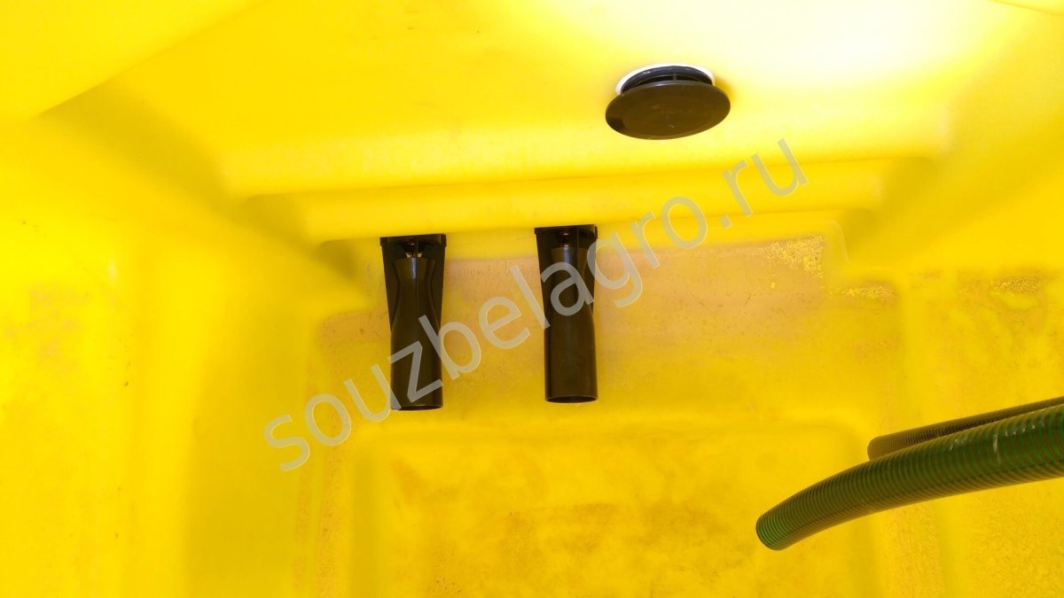 Заборник бака на опрыскиватель Гварта