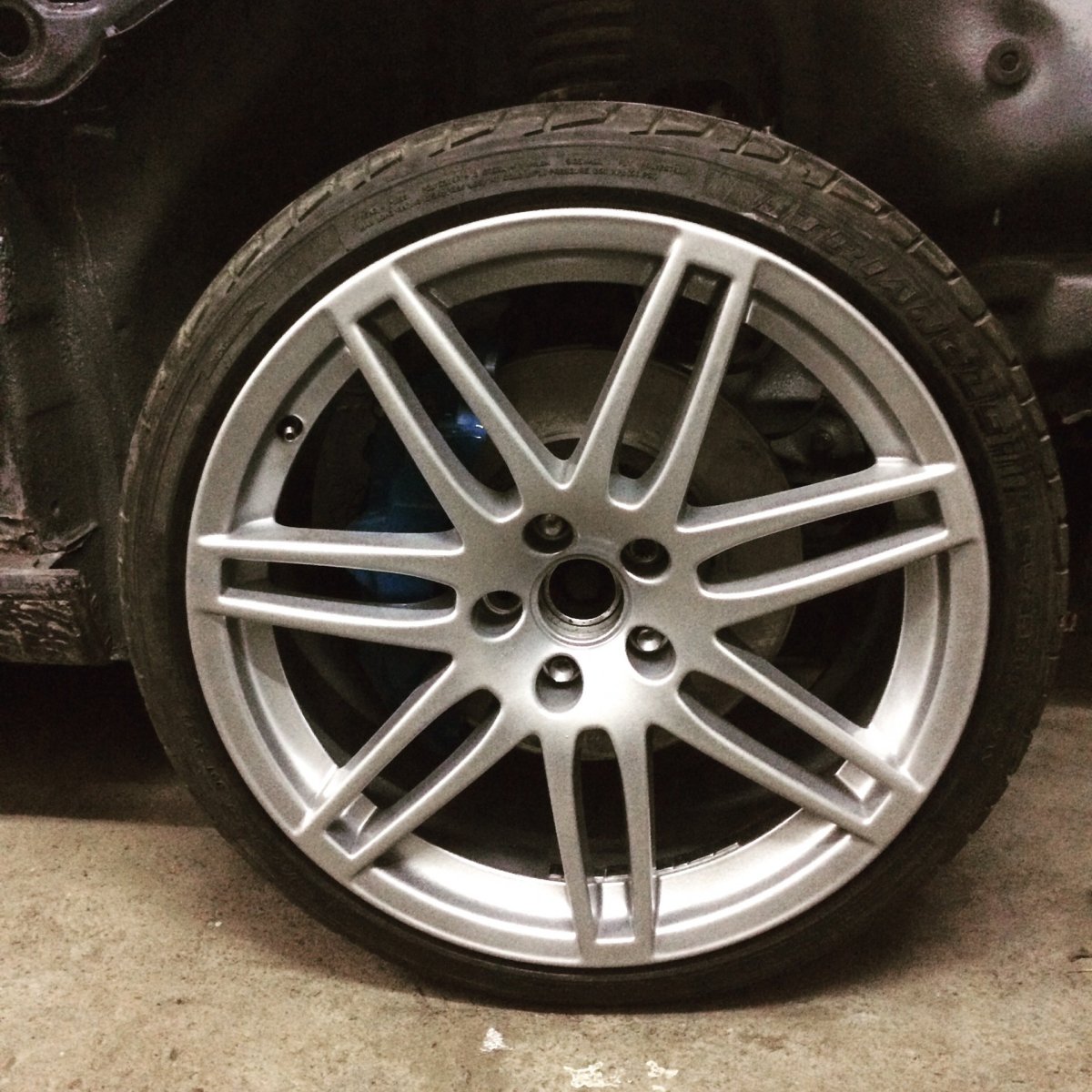 Диски rs4 Audi r19