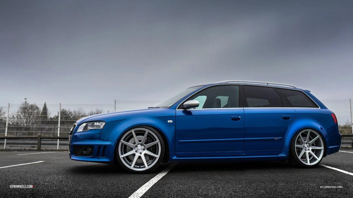 Audi rs4 2004