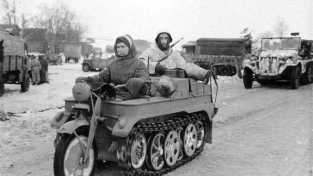 Гусеничный мотоцикл SDKFZ 2