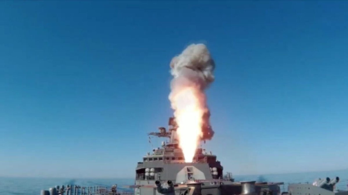 Фрегат Маршал Шапошников стрельбы