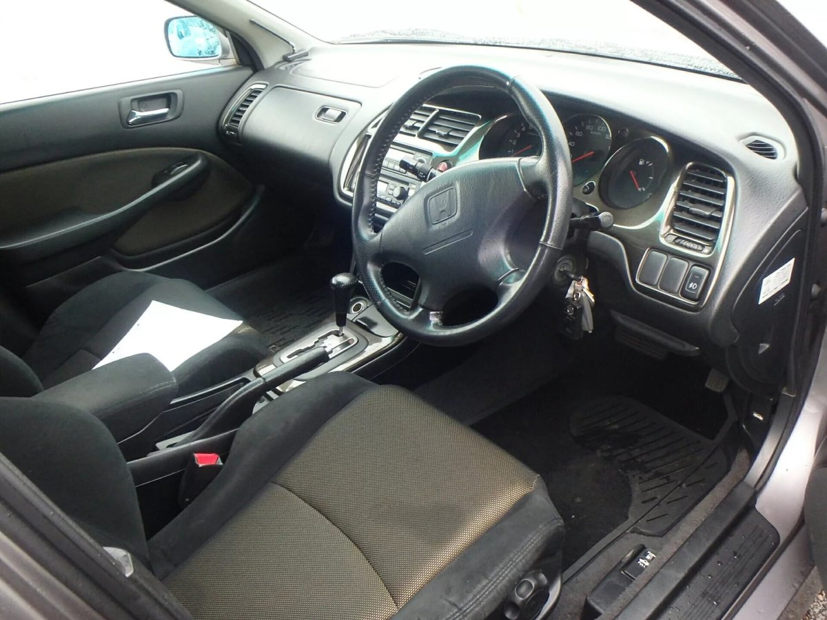 Хонда Торнео Euro r салон