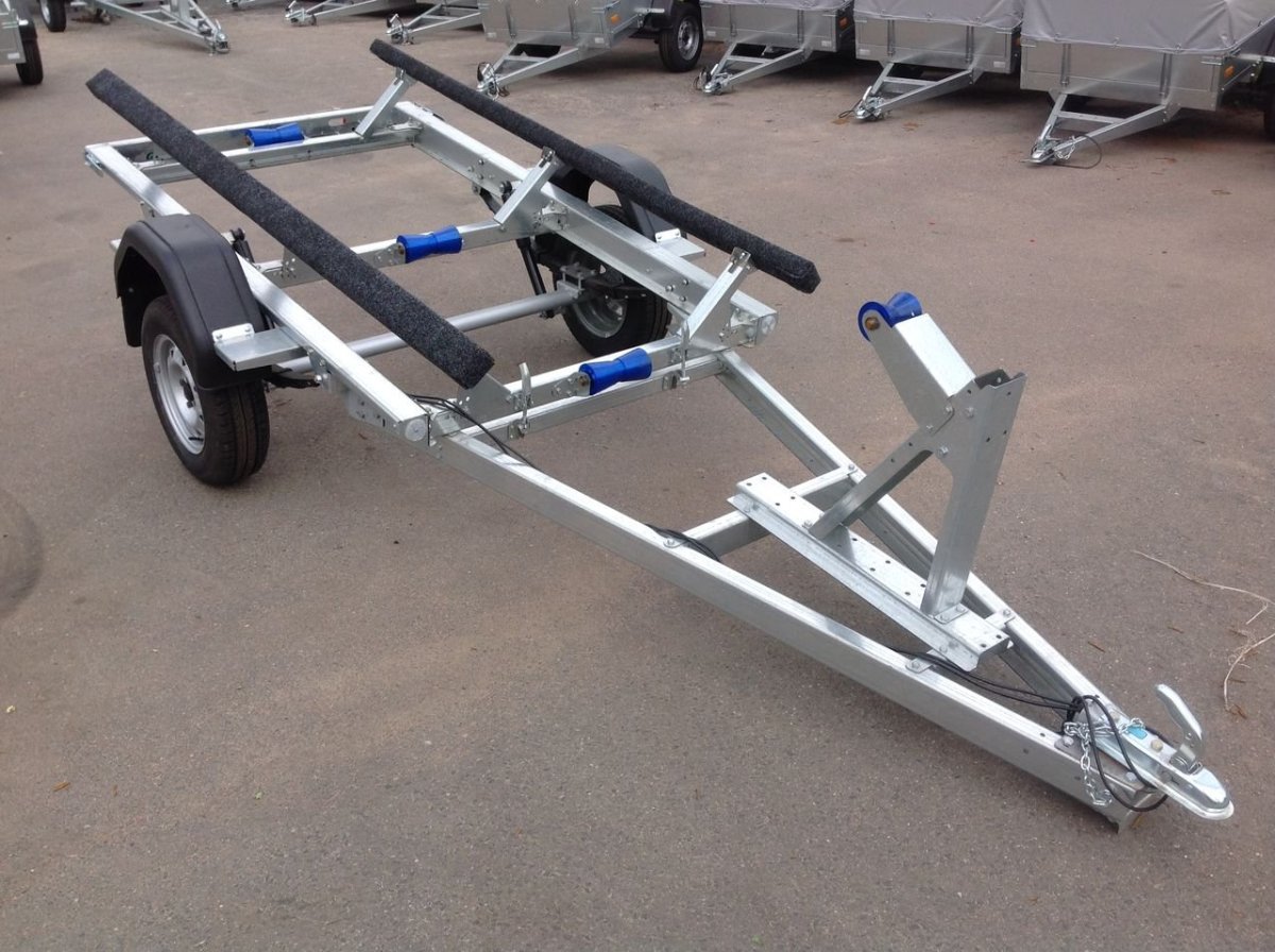 Прицеп ССТ-7132-13