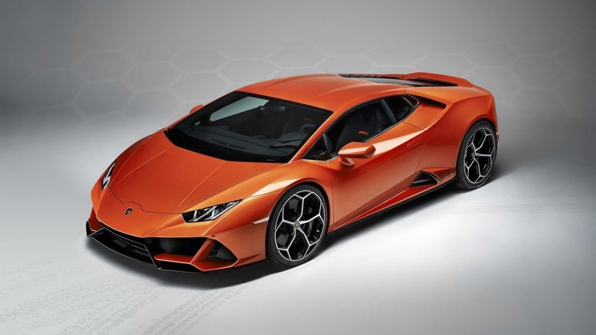 Lamborghini Huracan 2020 оранжевый