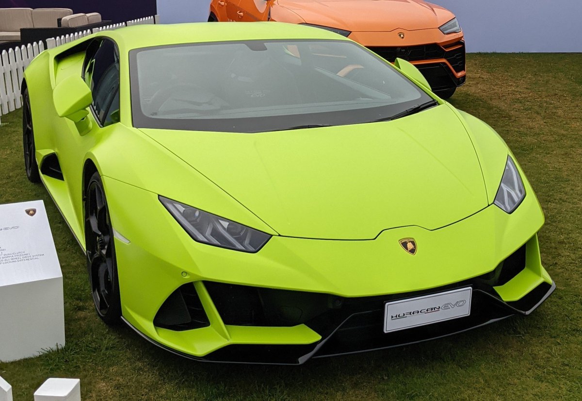 Ламборджини Хуракан Влада а4