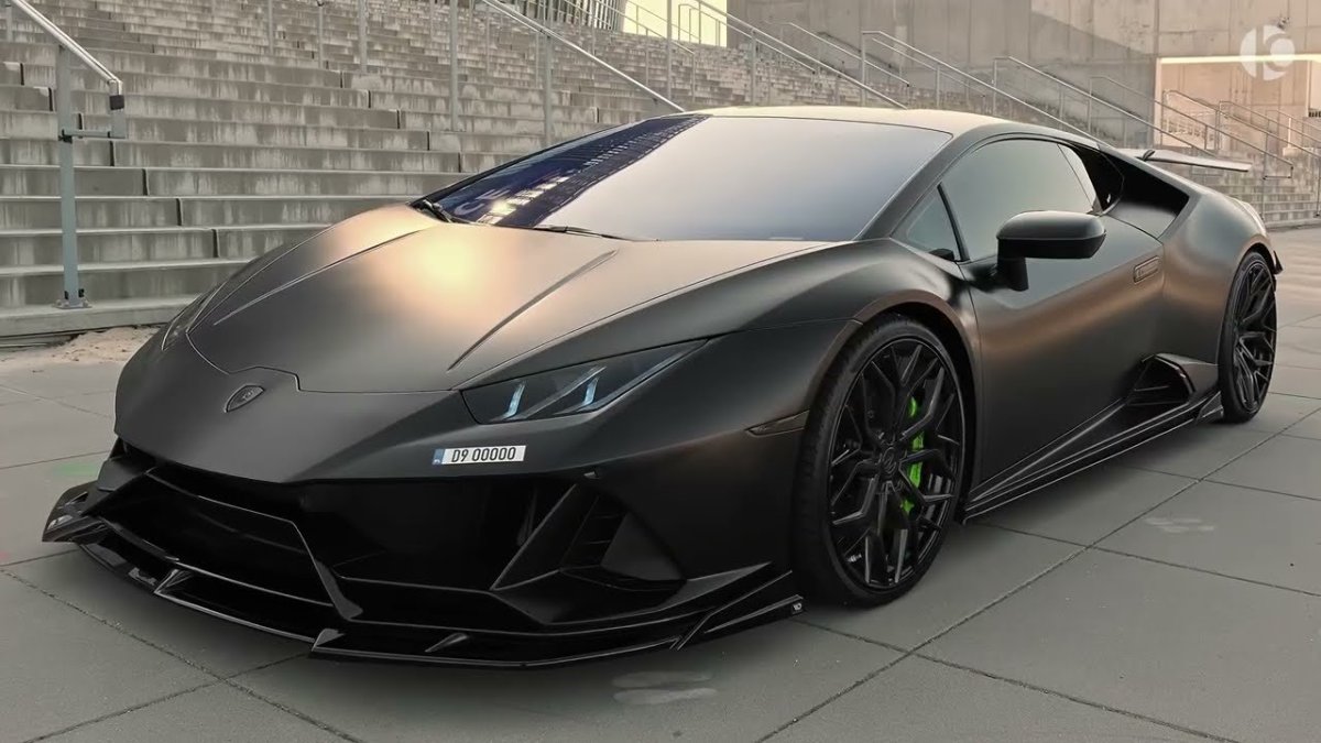 Ламборгини Хуракан 2022