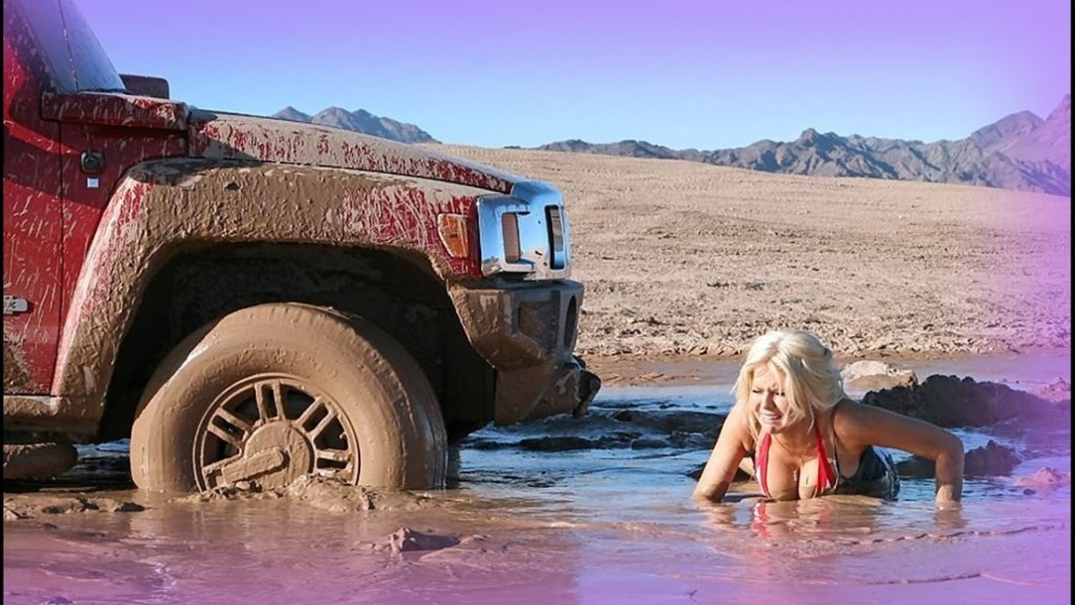 Джипы в грязи