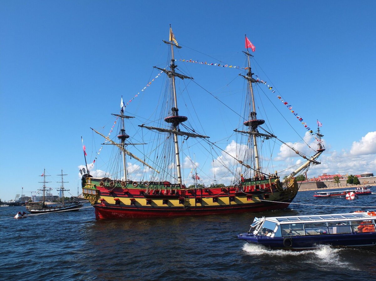 Фрегат Полтава в Санкт-Петербурге