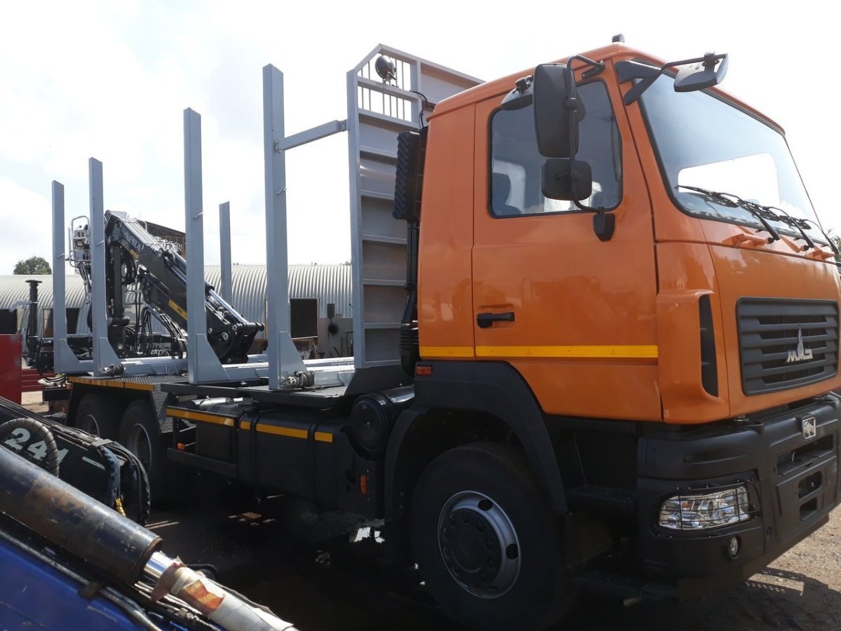 Лесовоз МАЗ 631228 С прицепом