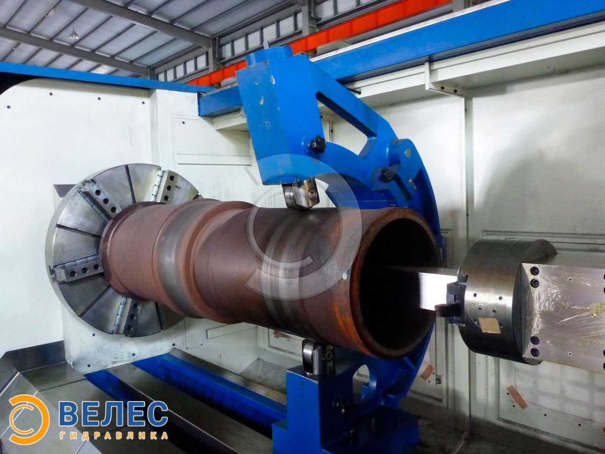 Станок для точения уплотнений гидроцилиндров