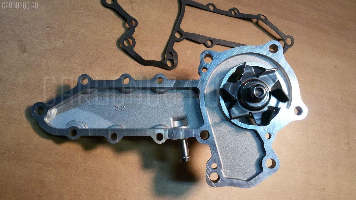 Насос водяной Kubota v1505