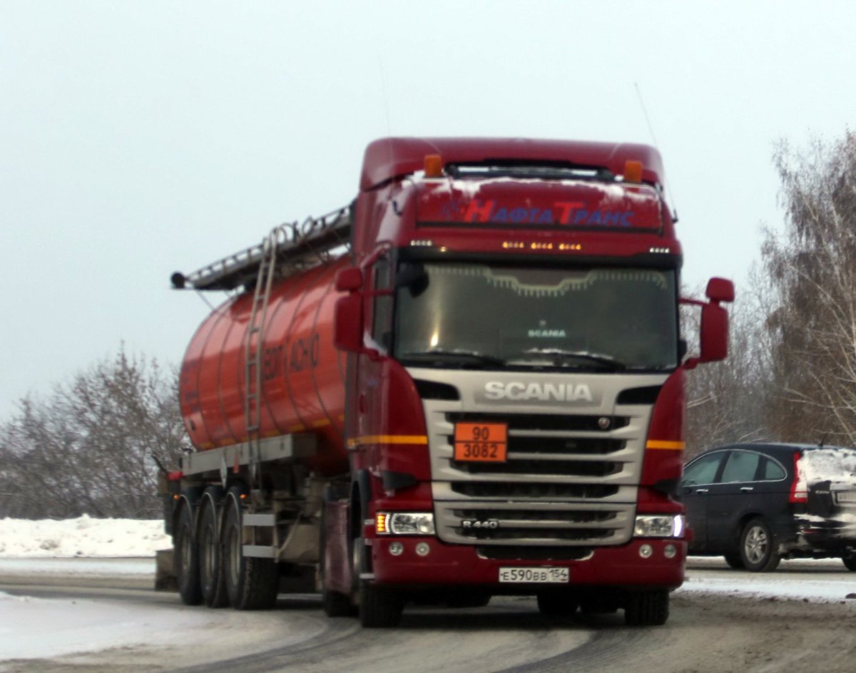 Скания 440 тягач