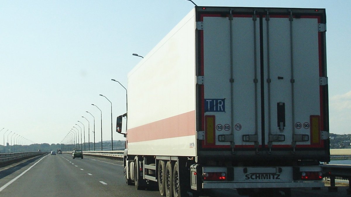 Ограничение движения большегрузов