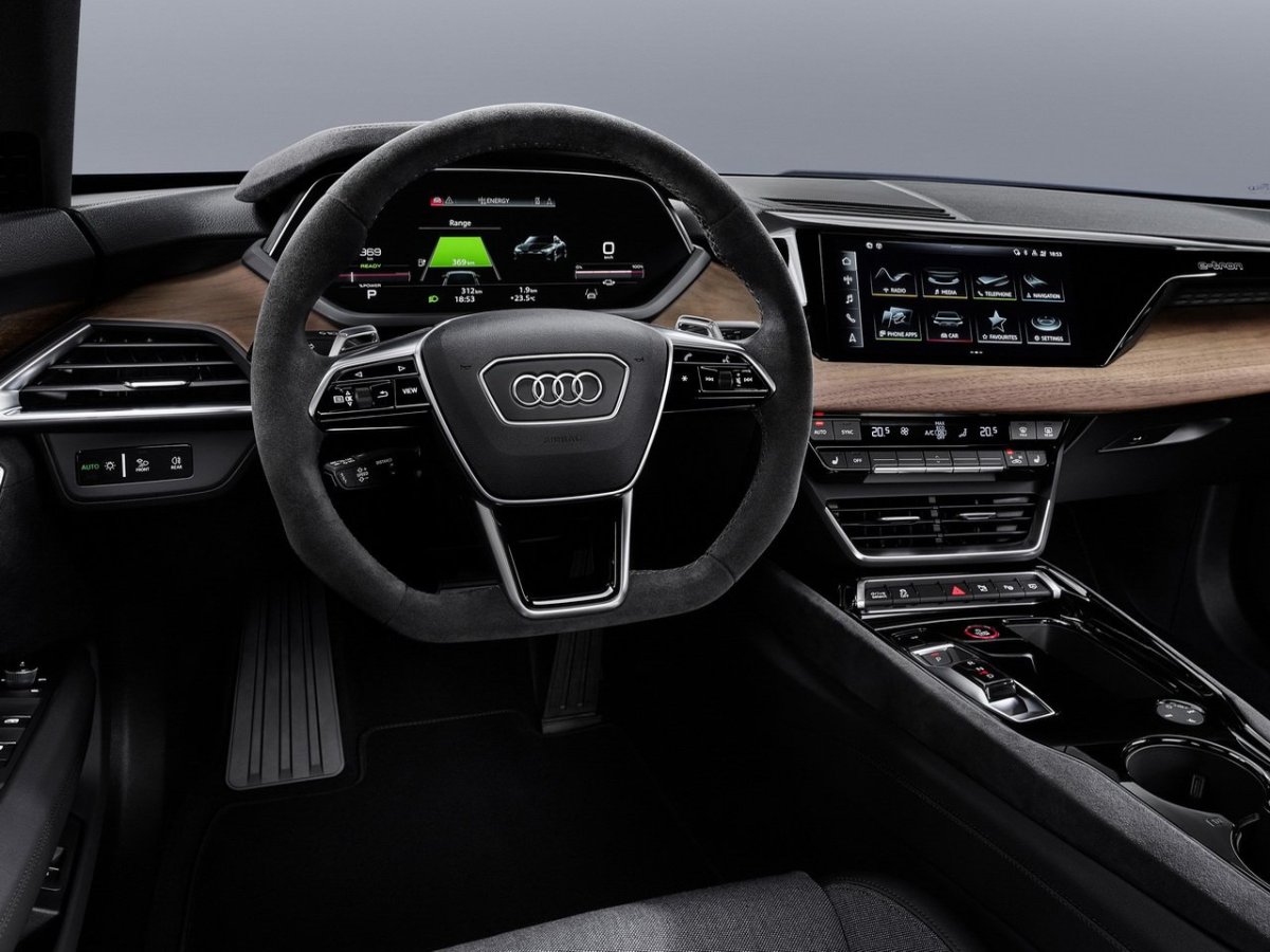 Audi e-tron 2021 Interior