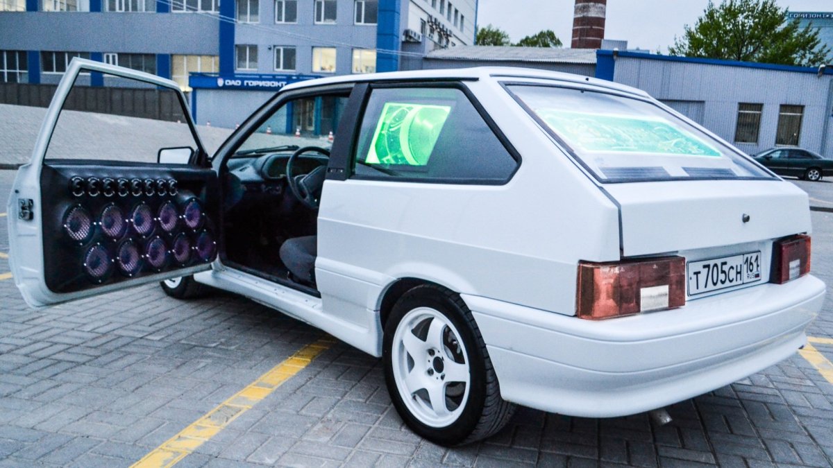 ВАЗ 2113 Loud Sound