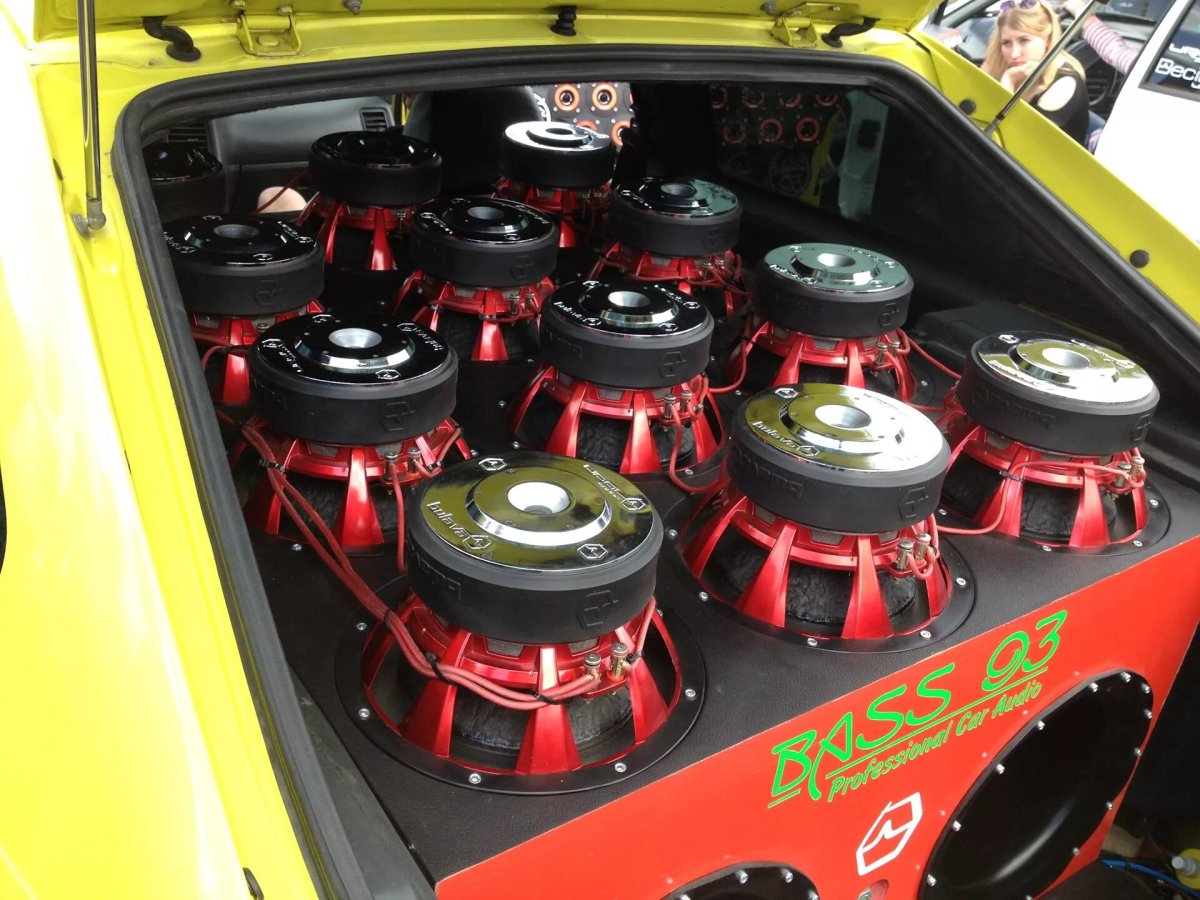 Сабвуфер Ballistic car Audio