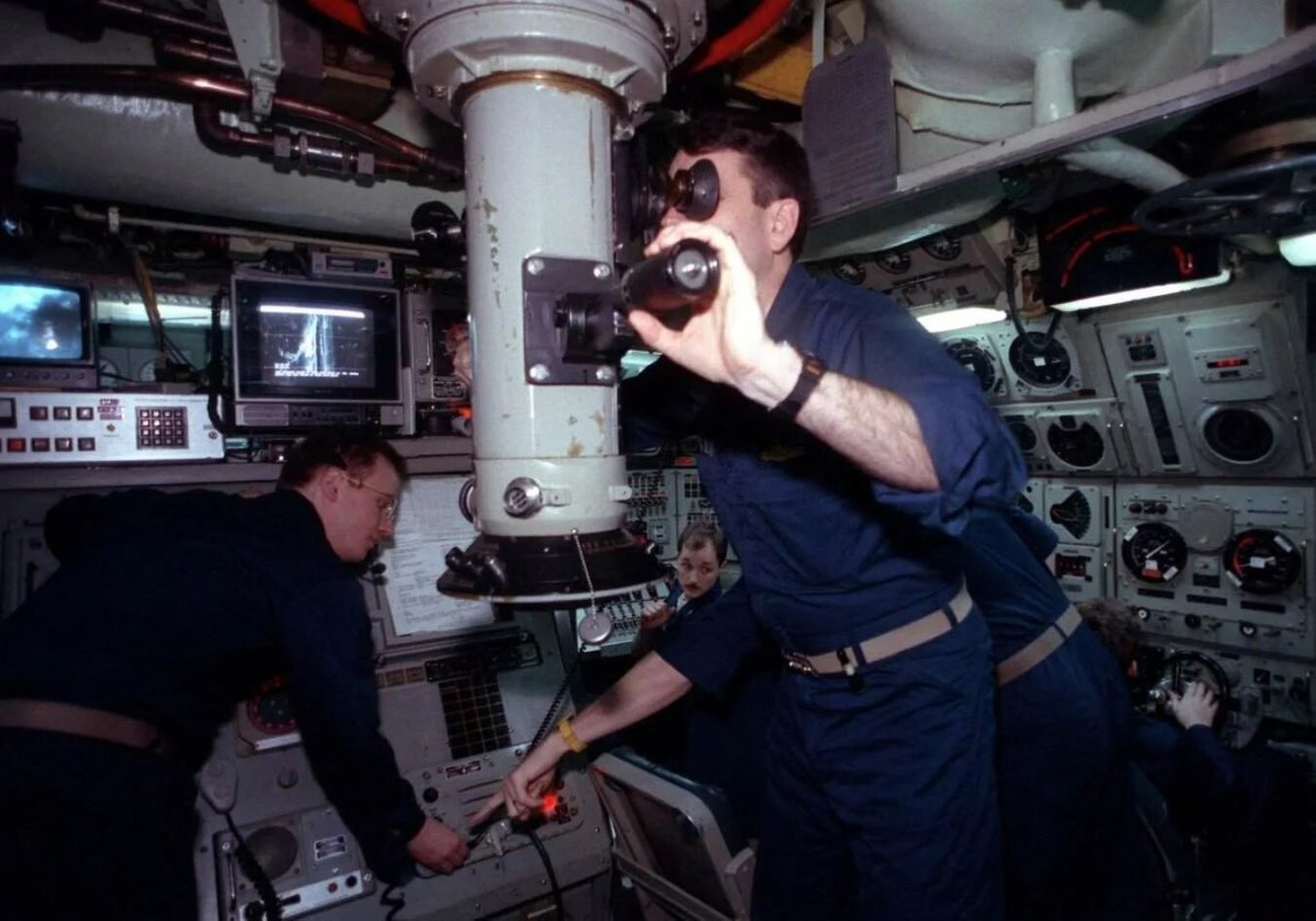 Машинист-Турбинист подводной лодки