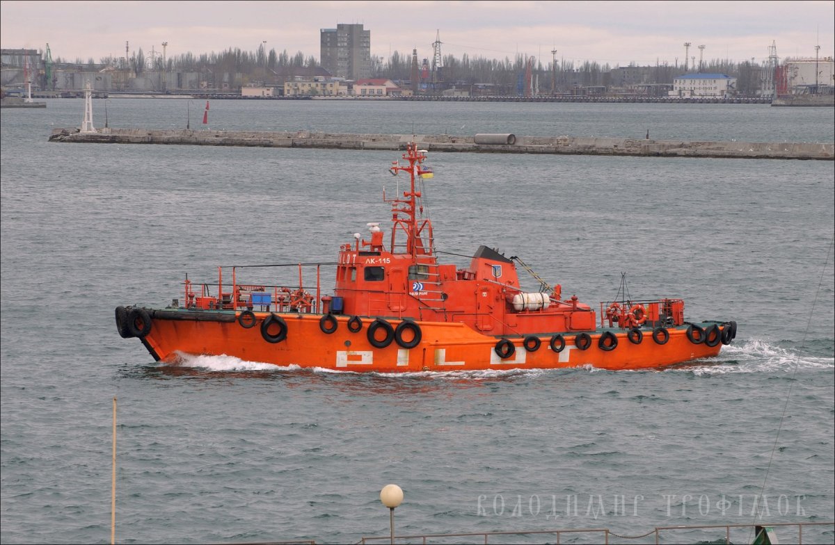 Лоцманский катер 1459
