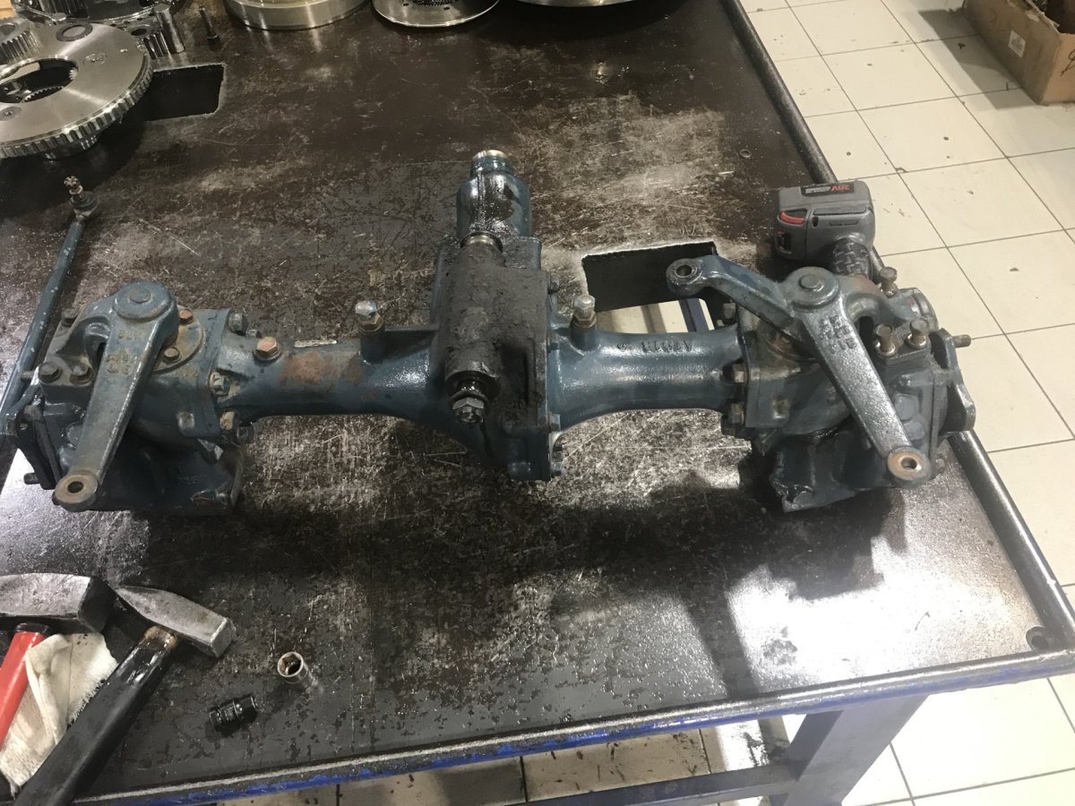 Кубота 6000 минитрактор крепление переднего моста