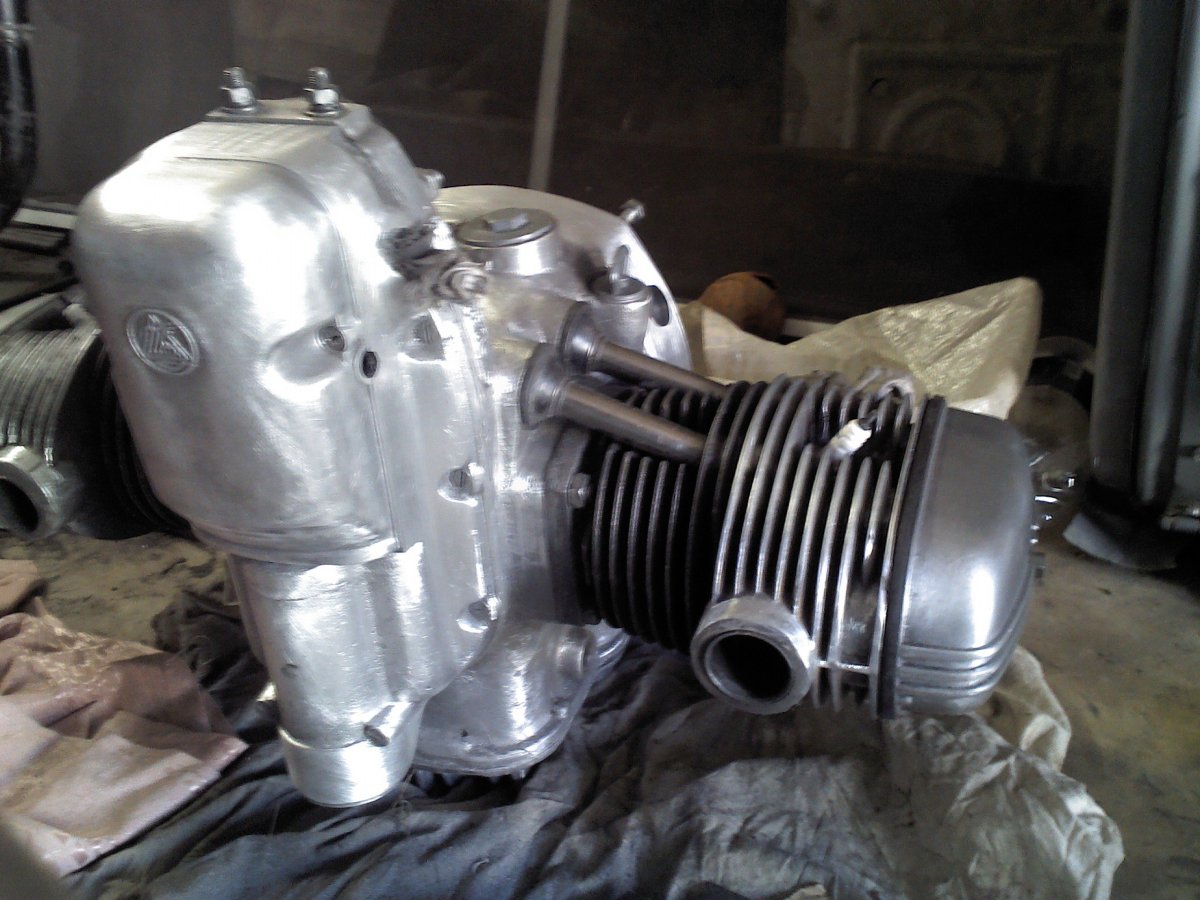 Мотоциклетный блок