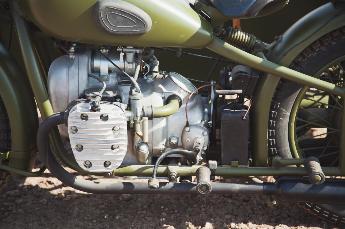 Двигатель м72