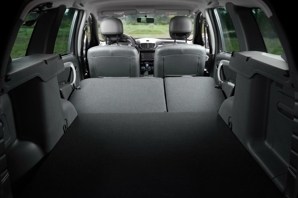 Nissan Terrano 2014 салон