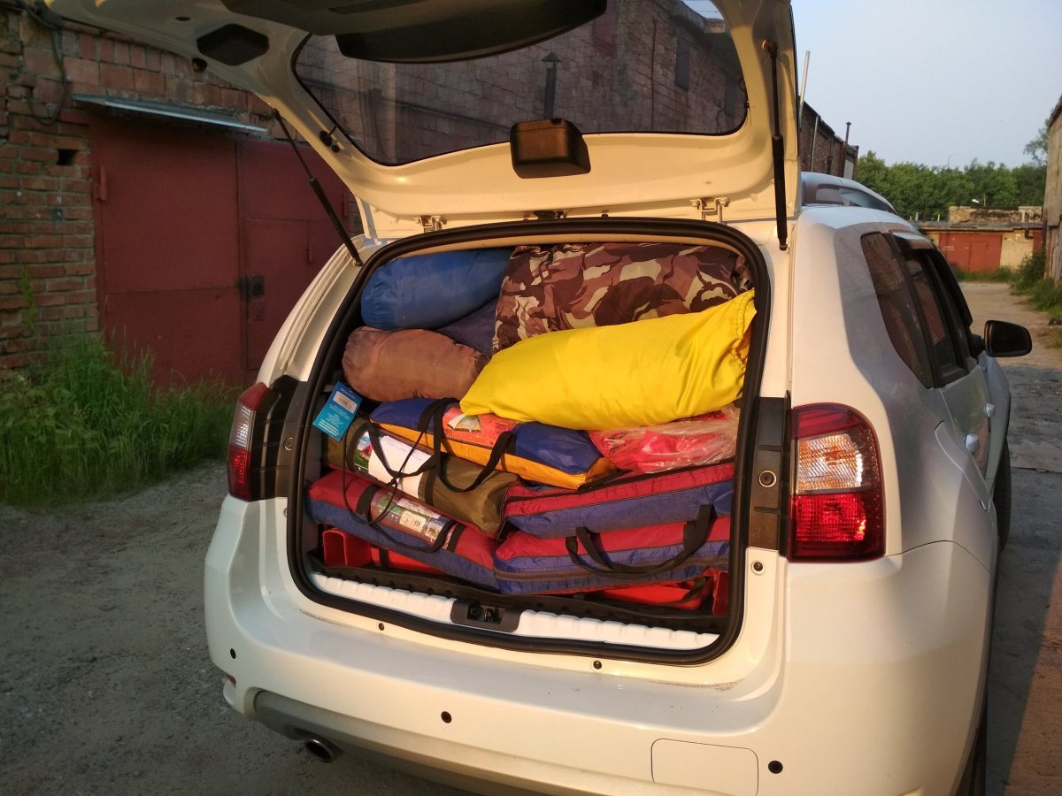 Nissan Terrano багажник габариты