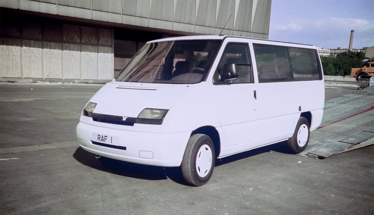 РАФ-м1 Роксана и РАФ-м2 Стилс