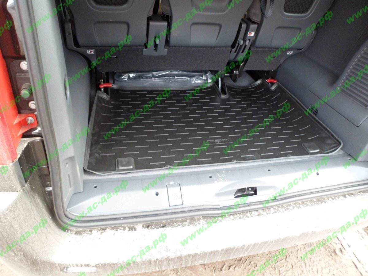 Пежо партнер коврик в кузов