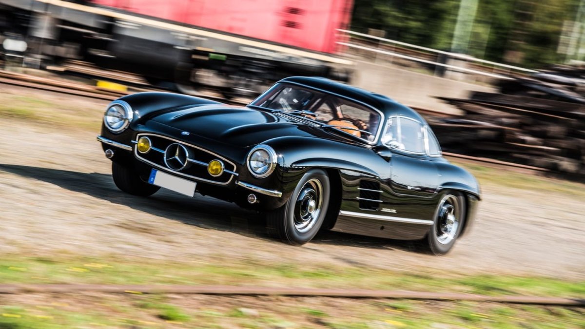 Мерседес 300sl Gullwing