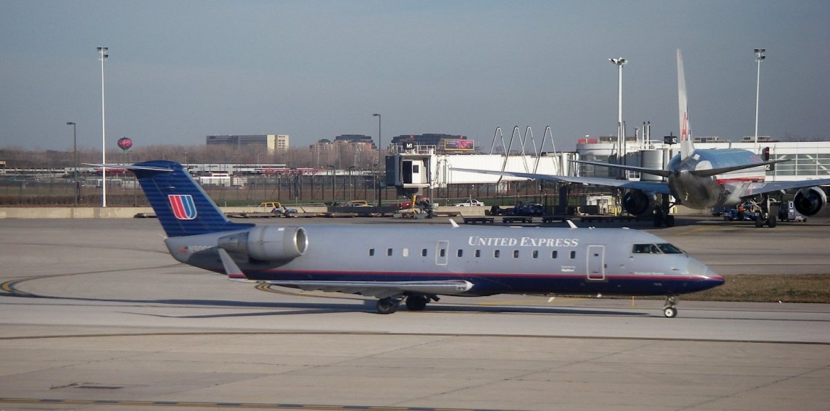 CRJ-200 ЮВТ
