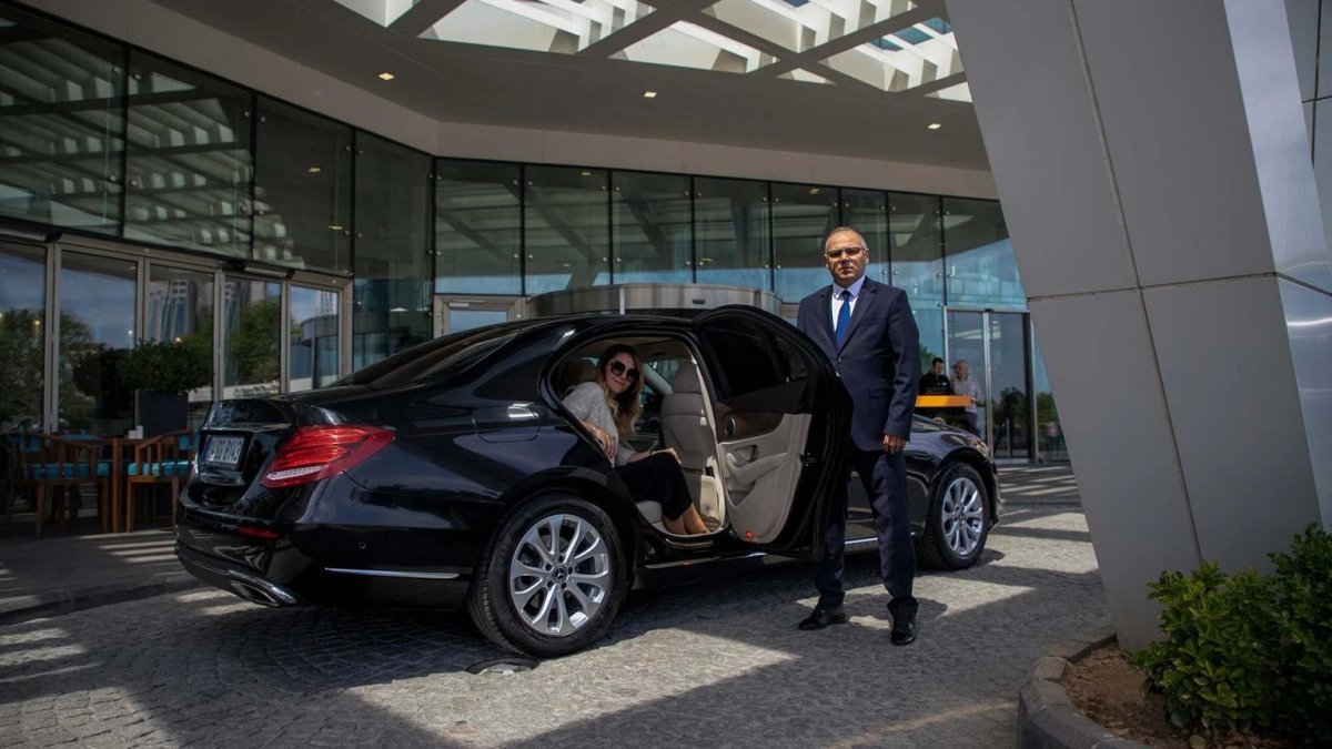 Мерседес Майбах