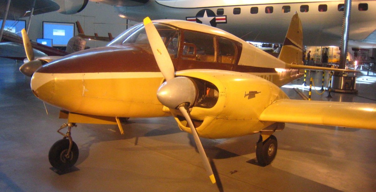 Piper 23-250