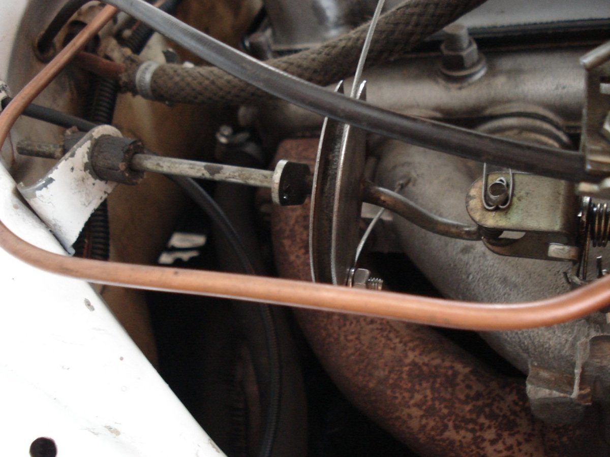 Привод управления карбюратором ГАЗ 24 Волга