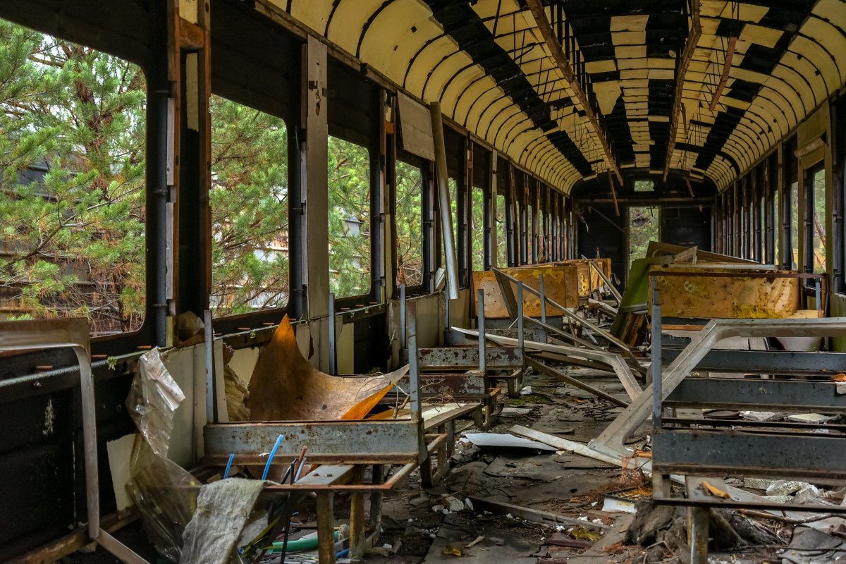 Yanov Railway Station