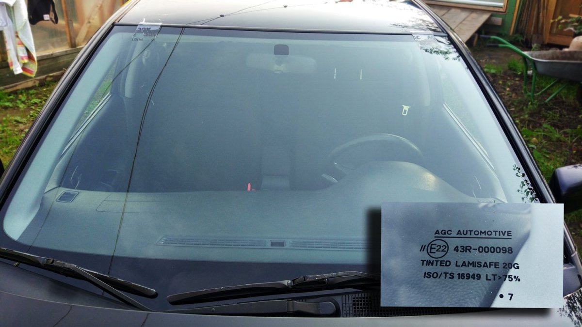 Лобовое стекло Паджеро спорт 2