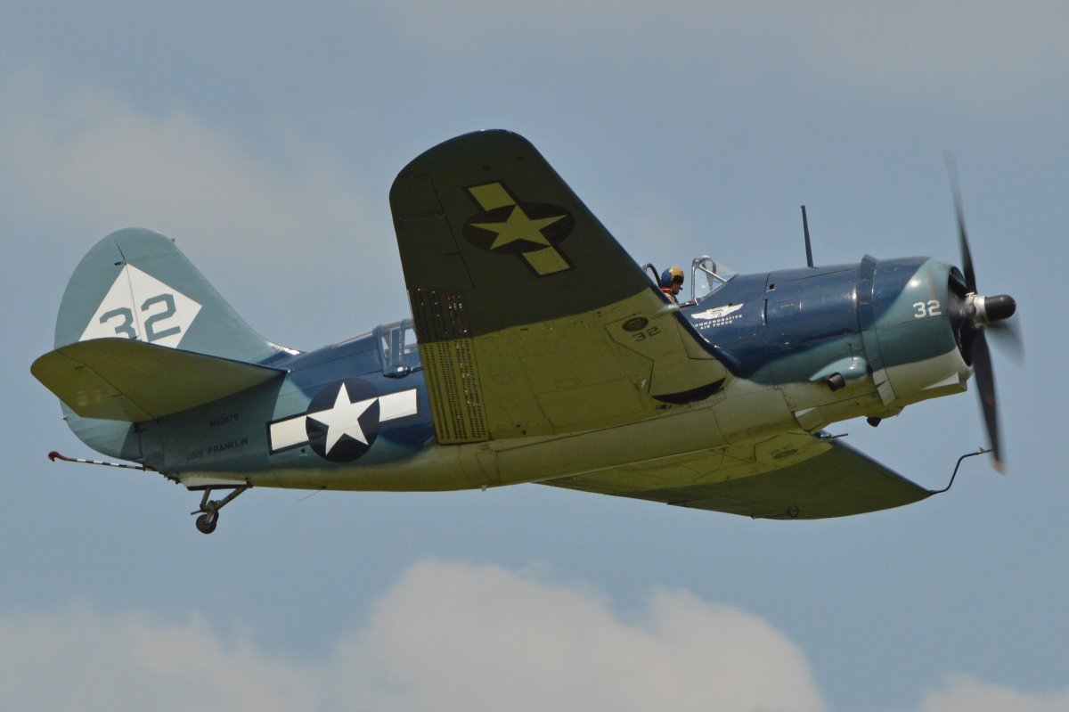 Curtiss sb2c Helldiver подвесное вооружение