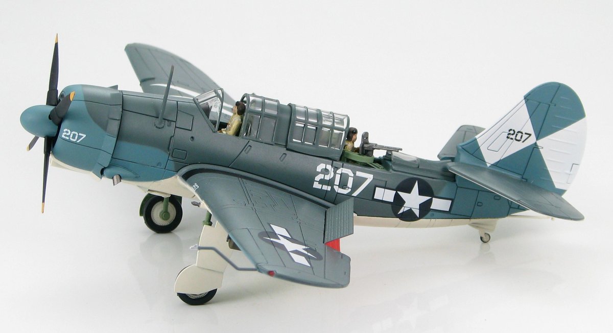 Sb2c-4 Helldiver model